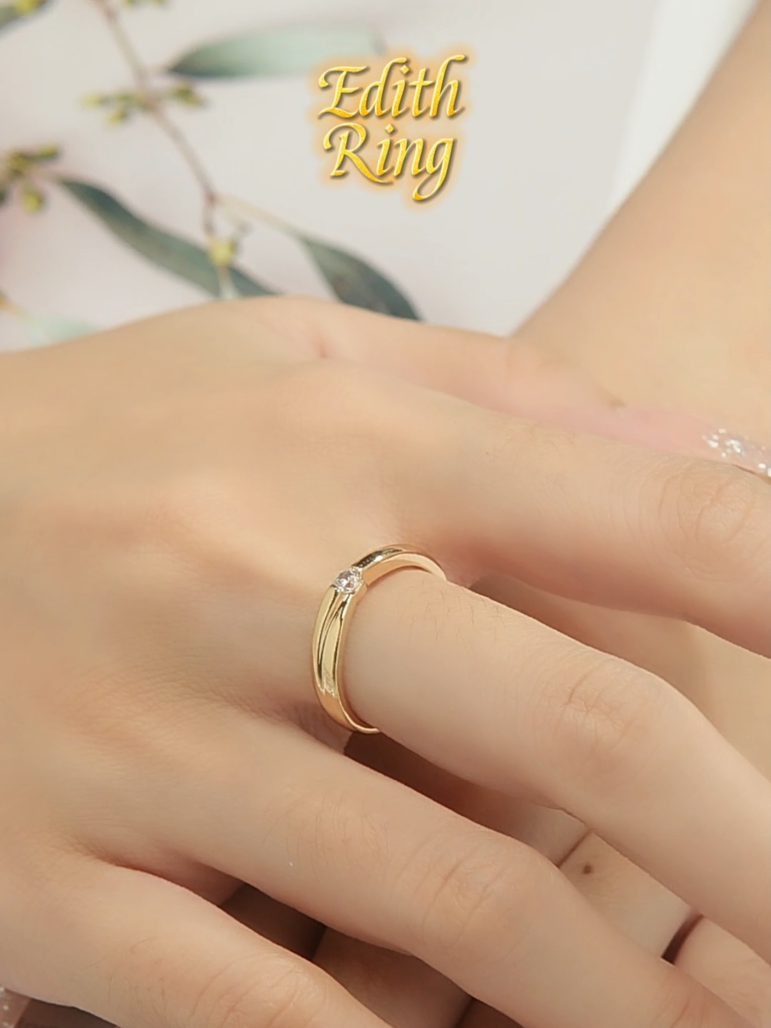 ✨ Cincin Edith — simbol keanggunan yang tak lekang oleh waktu. Desainnya yang lembut berpadu dengan kilau elegan, menciptakan pesona yang memikat di setiap gerakan tanganmu. Sempurna untuk melengkapi gaya feminin dan berkelas di setiap momen istimewa. 💍 #LaVienne #CincinEdith #EleganBerarti #TimelessBeauty #LuxuryJewelry #cincin #cincintitanium #cincincouple #shopmaster