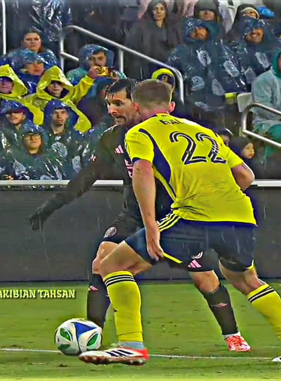 প্রেমিকা হতাশ করলেও বস মেসি কখনো হতাশ করে না...। 😭❤️‍🩹 #foryoupage #shakibian_tahsan #viralvideo #leomessi #ফরইউতে_দেখতে_চাই 