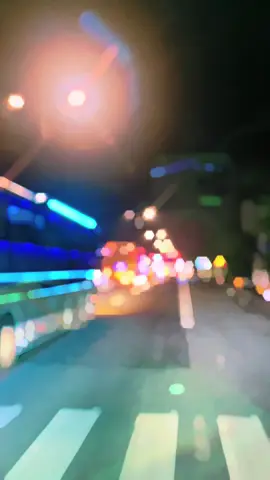 -củng rất chi và này nọ.😂