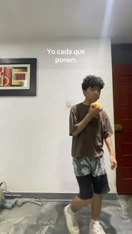 #hombreloboenparis #hombrelobo #hallowen2025 #fyp #paratii 