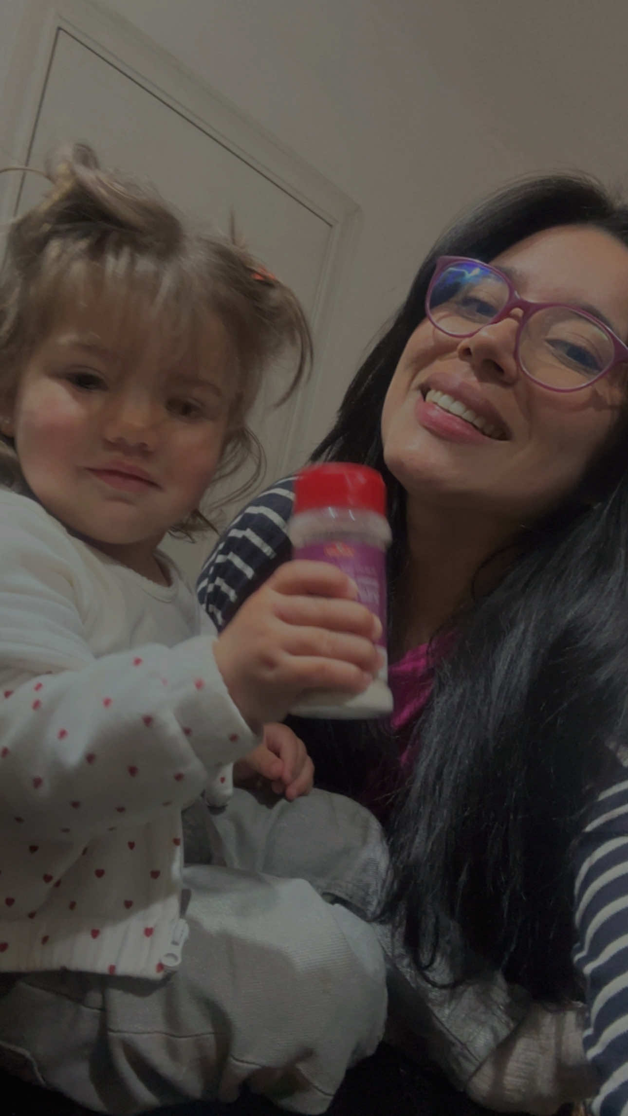 Ayúdenme a llegar a los 10mil seguidores…!!  Seguirme y te sigo! #paratiiiiiiiiiiiiiiiiiiiiiiiiiiiiiii #monetizartiktok #mamaprimeriza 