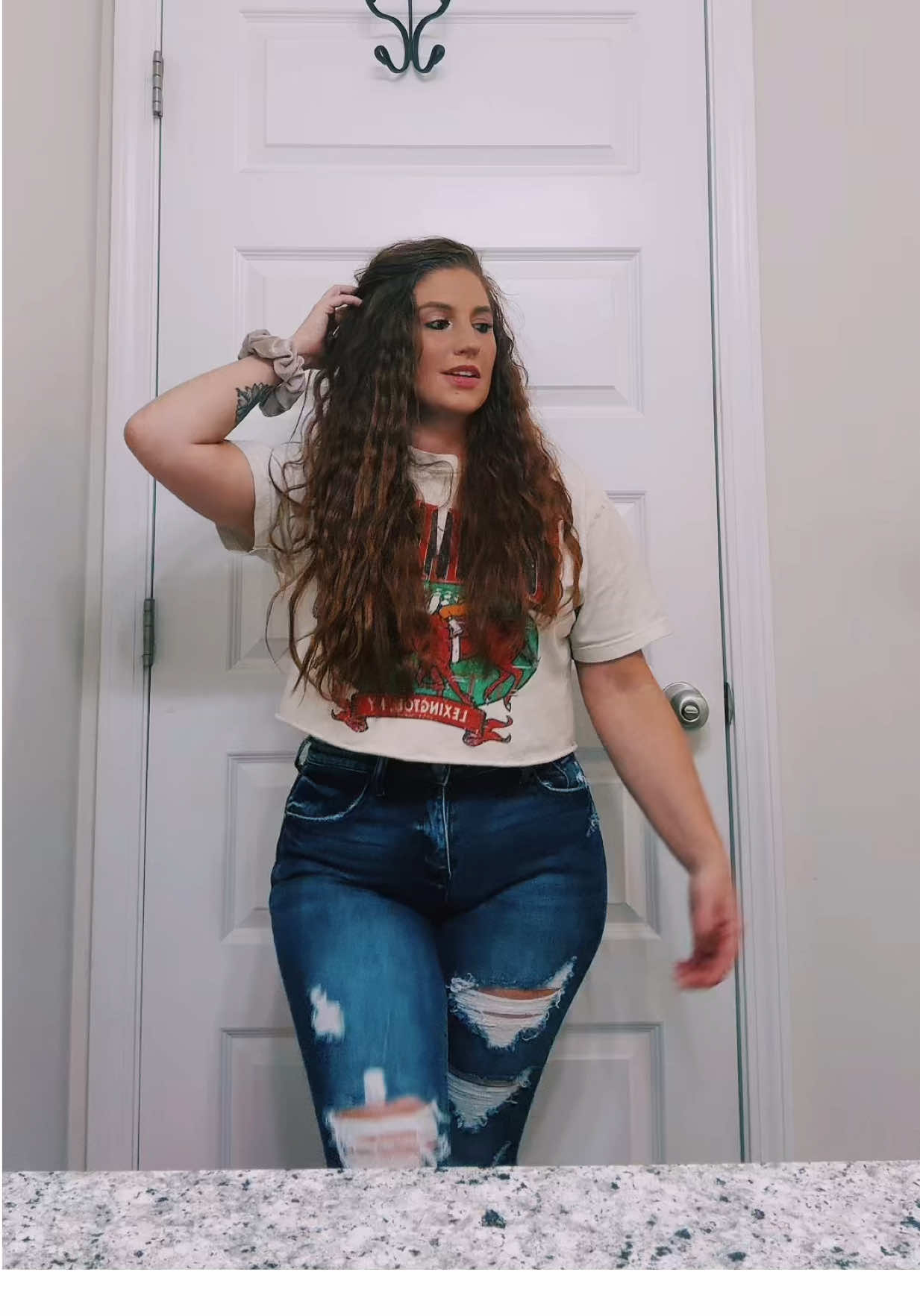 The way I blasted this at the age of 10 is willllddd..I’ll still punch a window out when this comes on boiii 👌🖤🤣  #rnb #fyp #creatorsearchinsights #lgbtq #dance 