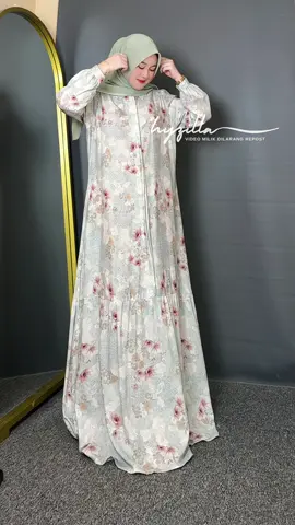 SYEGERNYOOO😍 bt lebaran sore2 ademm bahanya🌷✨ #gamislebaran #dresslebaran #dynclothingline #dresscantik 