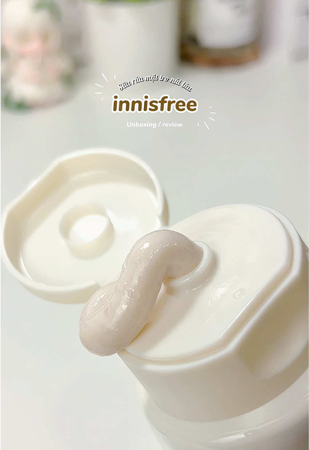 Ê em này dùng hơi bị đỉnh lun á mấy hai🥹 #suaruamat #innisfree #goclamdep #reviewlamdep #skincare 