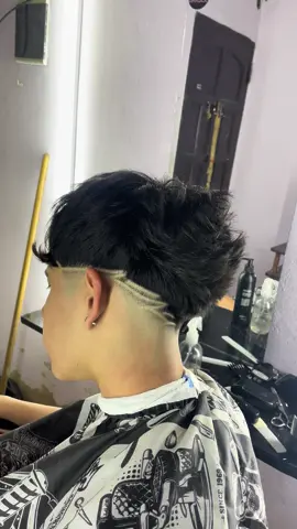 low fade redondo + diseñoy full textura #low #comprimido #diseño #fyp #barberia 