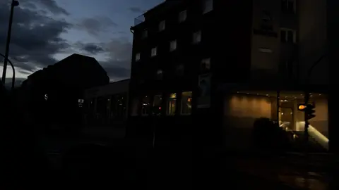 #tasacakhsbudeniz #lyric #kesfetteyiz #beniöneçıkart #viralvideos 