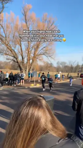 GOTTA FINISH 🏃‍♀️ @itgirl (via:@Chayrobbyn) 