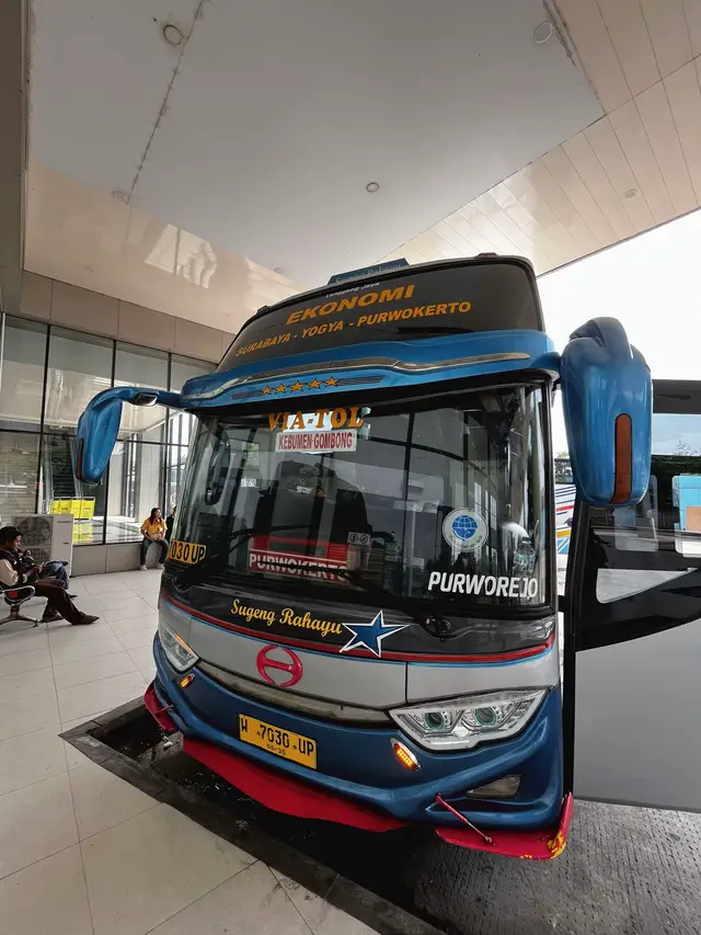 madiun - sragen cuma 30k #sugengrahayu #sumbergroup #busmania #madiun24jam #lapendos 