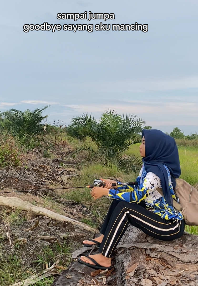 😋#fyp #mancing #ladyangler #cyzbca #wanitaidaman 