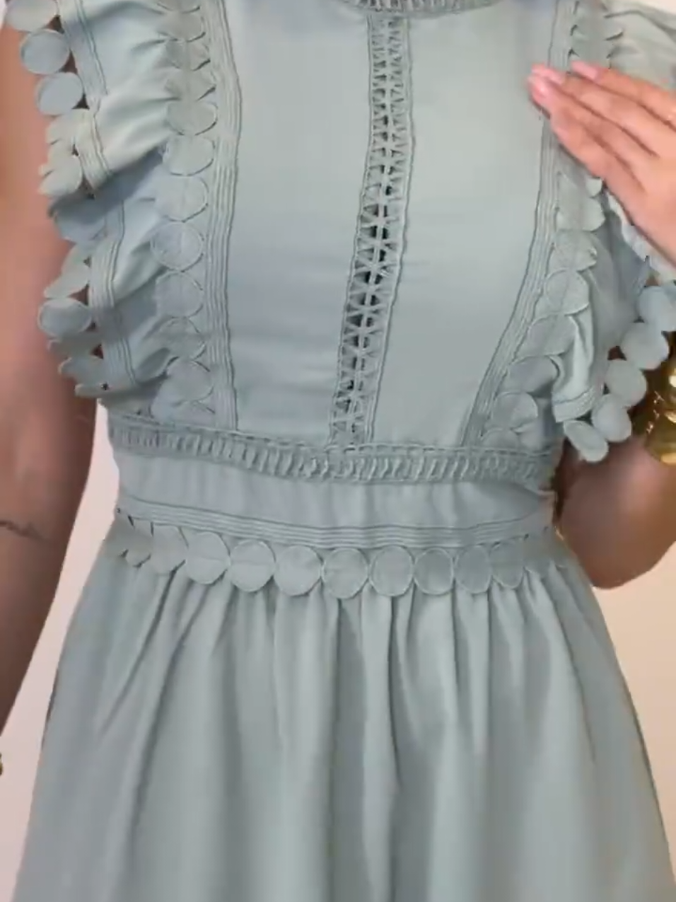 Vestido Curto Feminino Festa Elegante Crepe Fecho Zíper Casamento Verão 3RD SD1591, link disponível nos comentários 😉