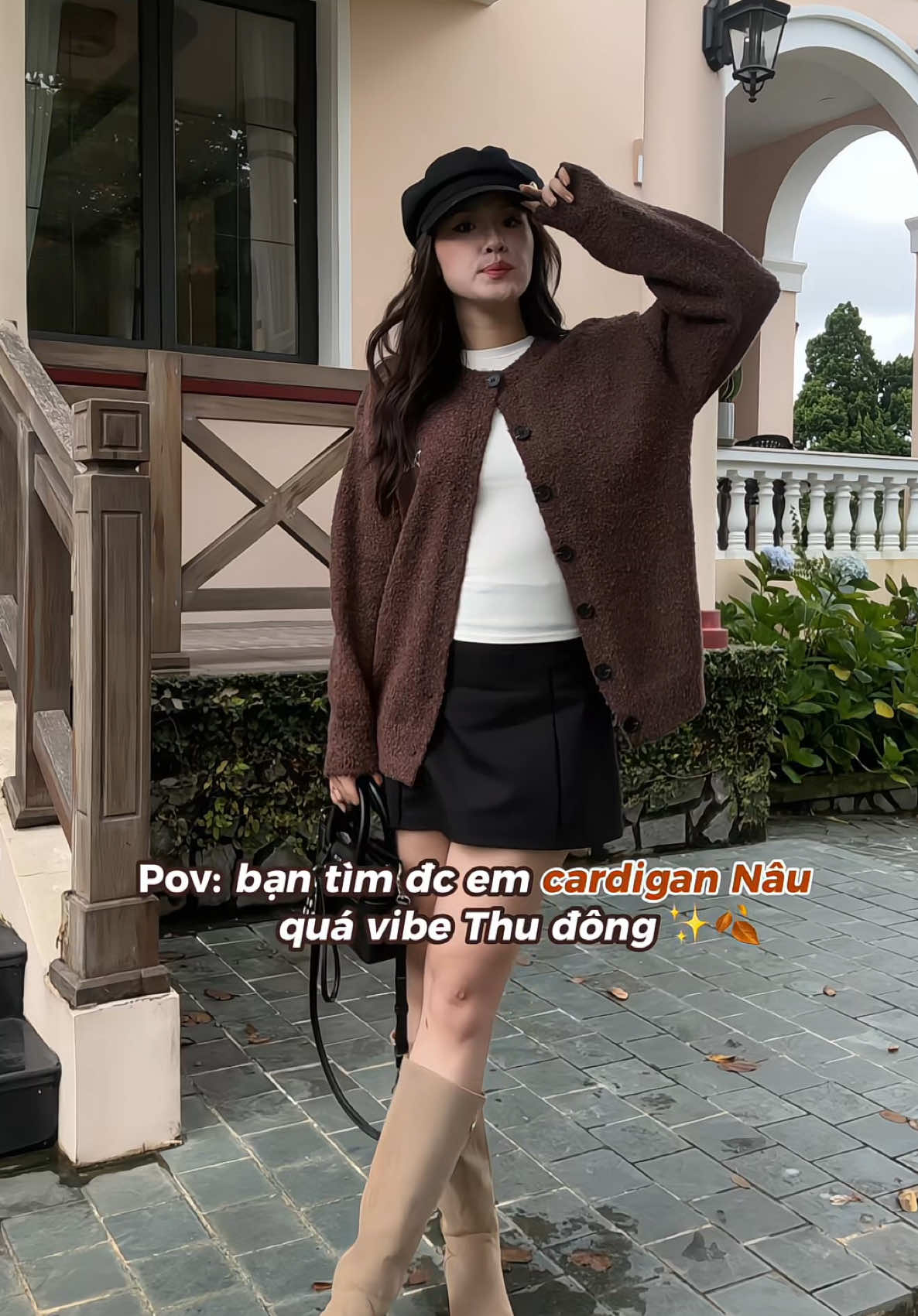 Em áo màu nâu đúng trend năm nay✨🍂 #aolen #aocardigan #phoido #outfit #winteroutfit 
