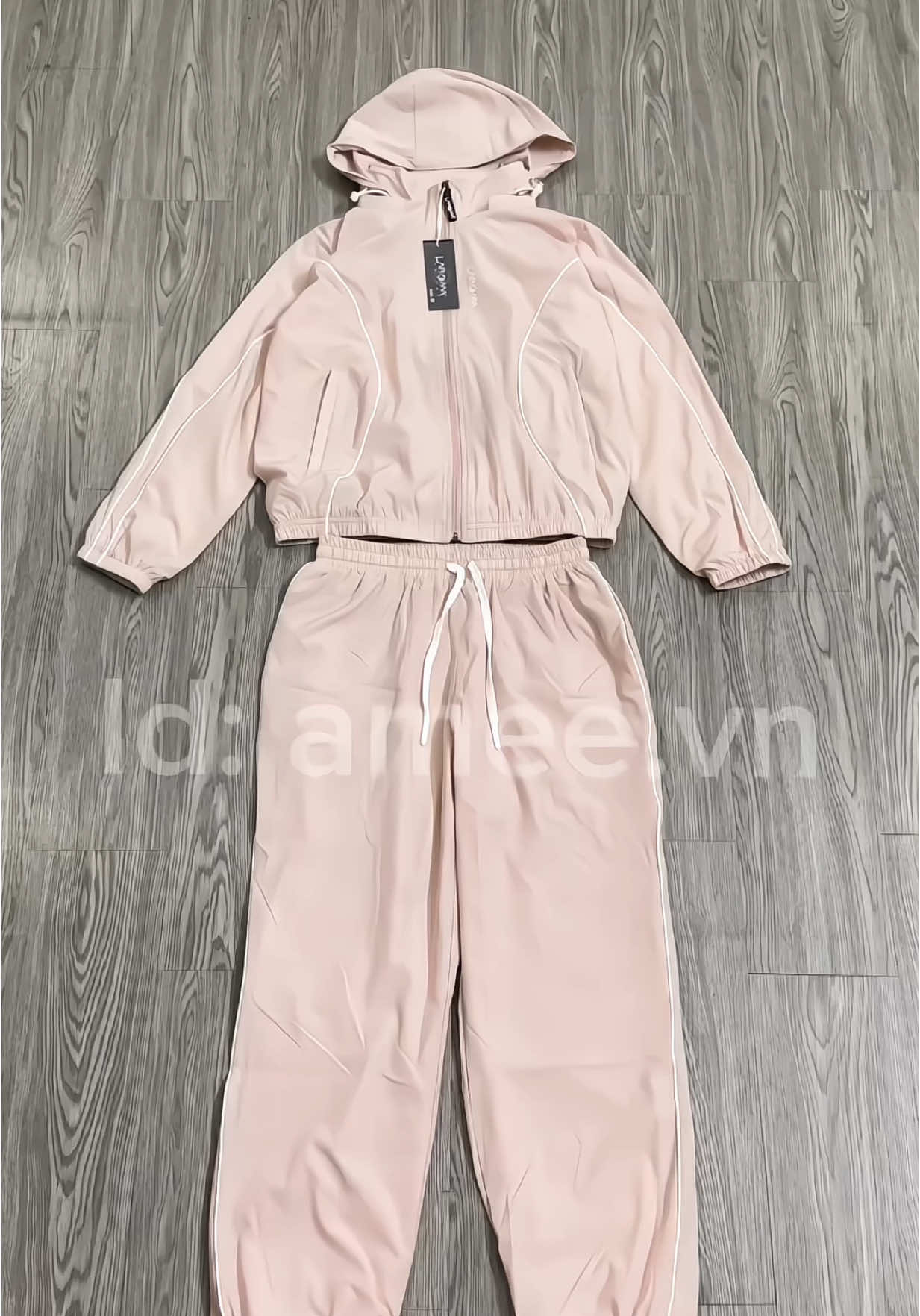 Chẳng biết đã bao lâu rồi mình không có nhau #godiseclothing #xuhuong #godise #ameevn 