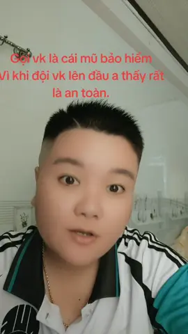 Gọi vk là cái mũ bảo hiểm Vì khi đội vk lên đầu a thấy rất là an toàn.#tiktoklenxuhuong 