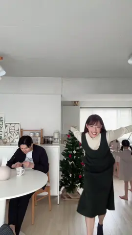 Thank you so much for 100K followers! Sending love and gratitude from Japan 🇯🇵🍥💛 #naruto #kushina #いつもありがとうございます #ナルト