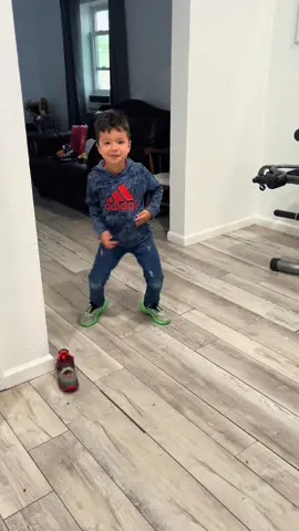 Sus maestras: tu hijo se ve bien calmado..Mi hijo 😂🕺🏻#fyp #bailando #memories #trending #paratiiiiiiiiiiiiiiiiiiiiiiiiiiiiiii 