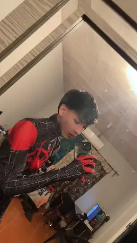 🕷️ #milesmorales #acroosthespiderverse #spiderman #viral #paratii 