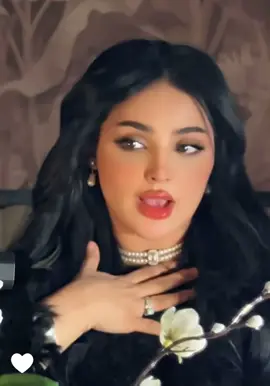 #ايلاف_الزهراني @انوار🦋 @ســارا | SARA 