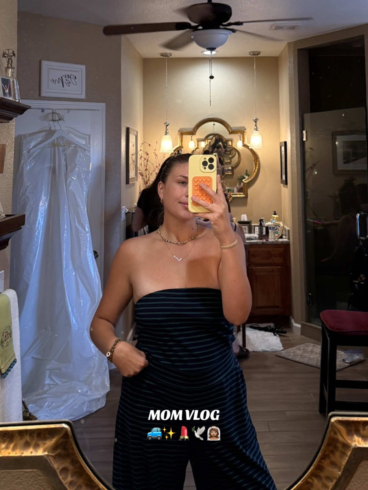 can you tell I’m not getting any sleep around here 😃😴  #momvlogs #spendthedaywithme 