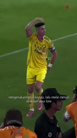 “Ronaldo Pakai Wig & Menari Setelah Cetak Gol di Menit Terakhir!”