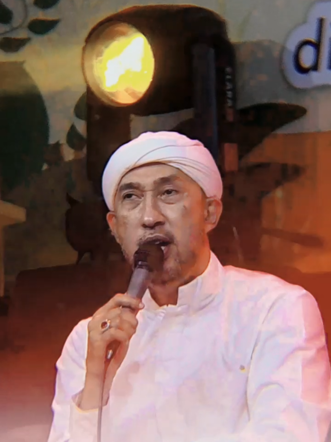 KEMBANG SETAMAN BERSHOLAWAT BERSAMA HABIB ALI ZAINAL ABIDIN ASSEGAF & MAJELIS AZZAHIR #podobersholawat #zahirmaniapekalongan #habibalizainalabidinassegaf #majelisazzahir #fyp 