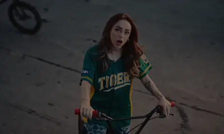 Nicki Nicole - SHEITE #NickiNicole #SHEITE #vanacrow  #subespañol #lyricsvideo 