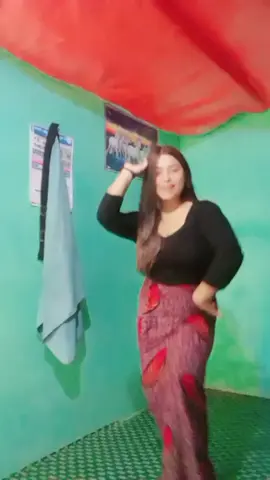 budi vaiyaxa gathe nachnai nasakine 😆#fyppppppppppppppppppppppp #nepalitiktok #support #foryoupage 