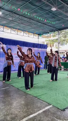 Múa #thcsthpthieunhon 