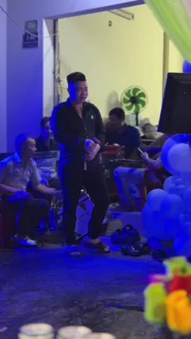 Phát hiện anh trai Tư Nổ hát Thà Là ( Anh Trai Say Hi ) #pilongproducer #tinogroup #producertino #tino #anhtraisayhi @Tino Group 