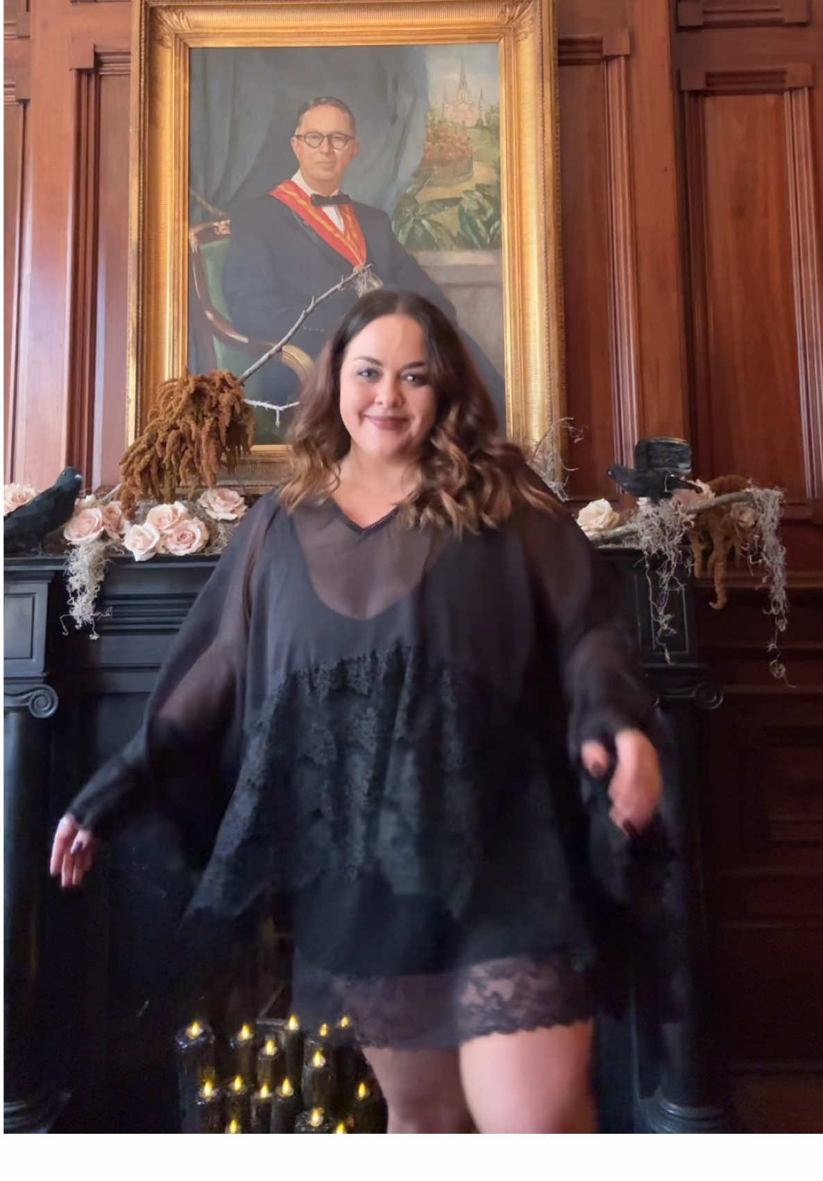 Oh come on - it’s just a bunch of hocus pocus! 🔮🖤👻 #witchesbrunch #neworleans #beautypopnola #buildergel #jellymanicure 