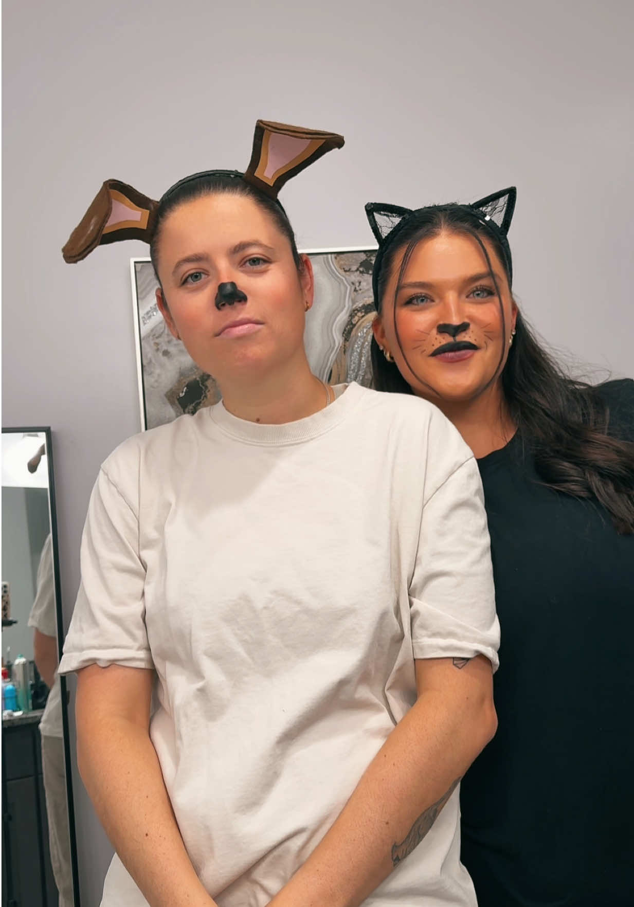 every black cat needs her golden retriever 🤍 #wlw #blackcatcostume #goldenretrievercostumes @Court 