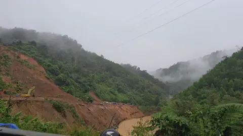 Khi quê hương gặp khó, người Việt không hỏi 