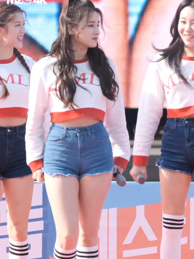 #momolandnancy😘 #momolandcomeback #nancymomoland #momolandnancy #momolandyeonwoo 