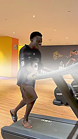 #foryou #foryoupage #fyp #vue #viral #funny #funnyvideos #100k #1millionaudition 