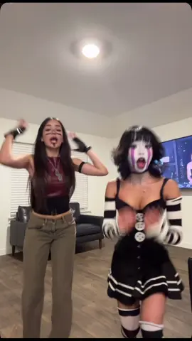 did we kill it #renegaderaider #fivenightsatfreddys #halloweekend 