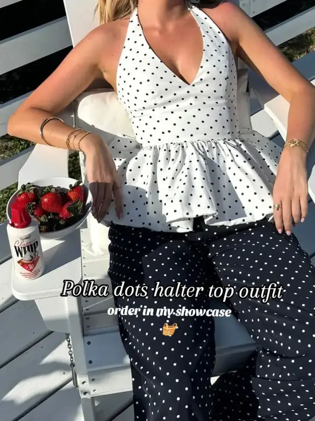 Women fashion halter neck tank top outfits  #foryoupage #creatorsearchinsight #OOTD #haltertop #polkadotsdesign 