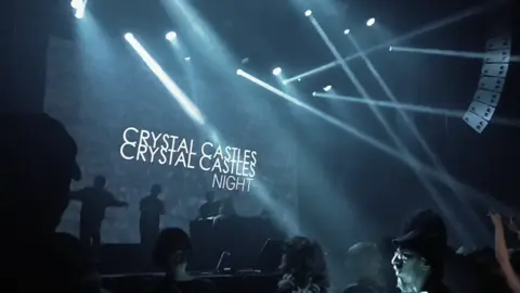 тгк: PradaStadt LUX #SYSTEM #crystalcastles 