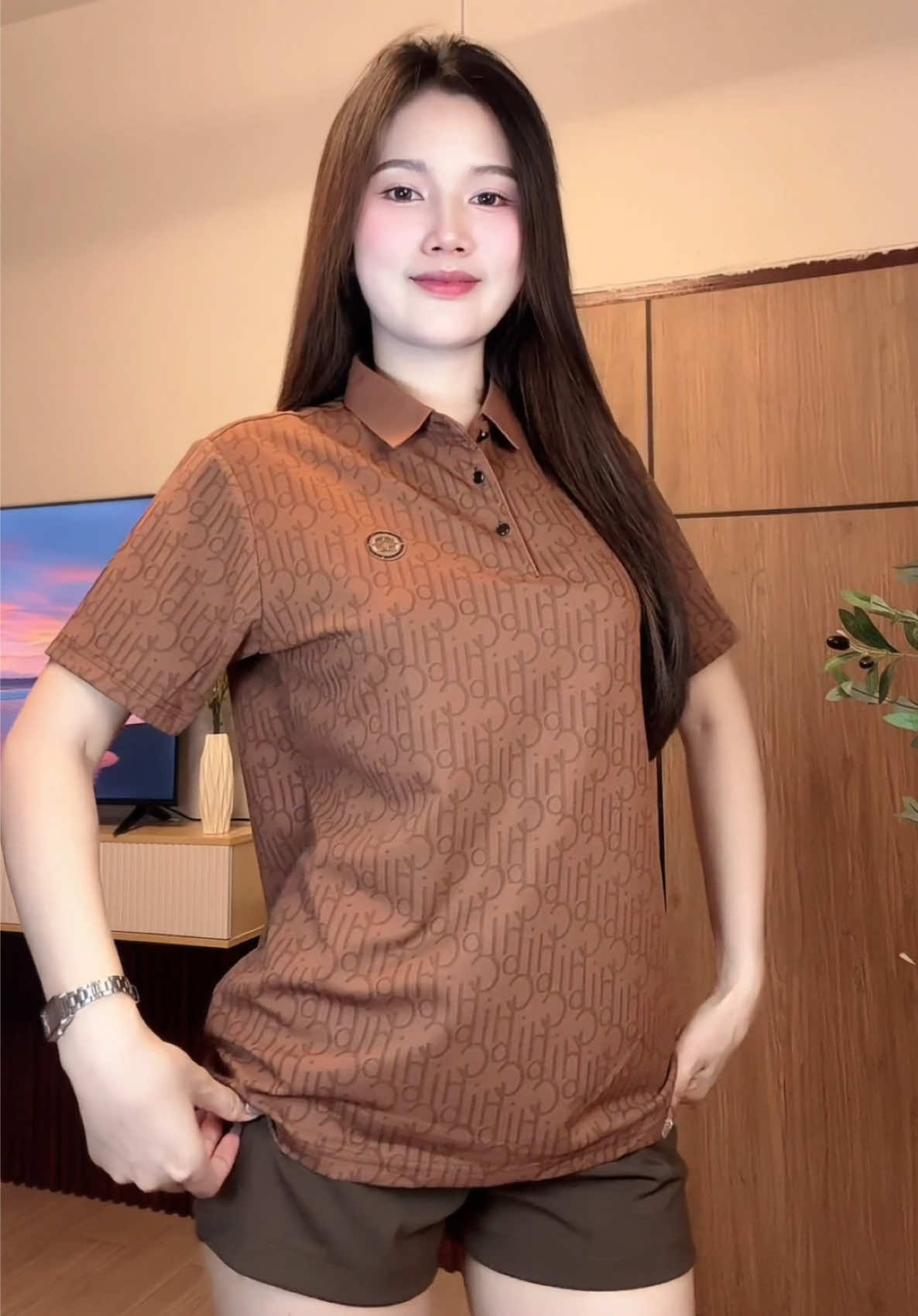 ตอบกลับ @เเชมป์ จันทบุรี หล่อเลยย😎🤩 #เสื้อโปโลคอปก 