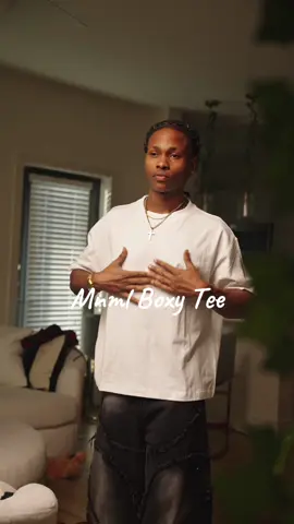 #tiktokshopcreatorpicks #tiktokshopblackfriday #fashion #boxytee #shirt 