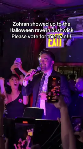 That’s OUR future mayor 😭😭😭#zohranmamdani #moodring #bushwick #rave 