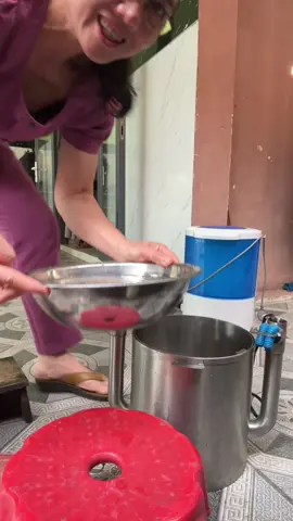 Mình rửa Yến tiếp . Dô  la :  0//365//683//618 . Chỉ 4500 k/ 1 máy rửa yến 