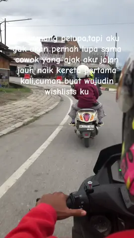 Terima kasih uda ajak aku ketempat”yg pengen aku datangin,sampai di titik aku bingung mau datangin yg mana lagi dan biasa aja liat orang jalan”karna aku uda hampir datangin semua tempat”itu💋🥰 #fyp #pulauSamosir