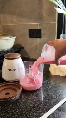 เครื่องปั่นเอนกประสงค์ ที่สามารถปั่นได้ทุกอย่าง ไม่ว่าจะเป็นเครื่องแกง เนื้อสัตว์ พริก กระเทียม รวมถึงสามารถปั่นสมูทตี้ได้ละเอียดมาก #เครื่องปั่น #เครื่องปั่นบดละเอียด #เครื่องปั่นเอนกประสงค์ #เมนูคลายร้อน #เครื่องปั่นสมูทตี้ 