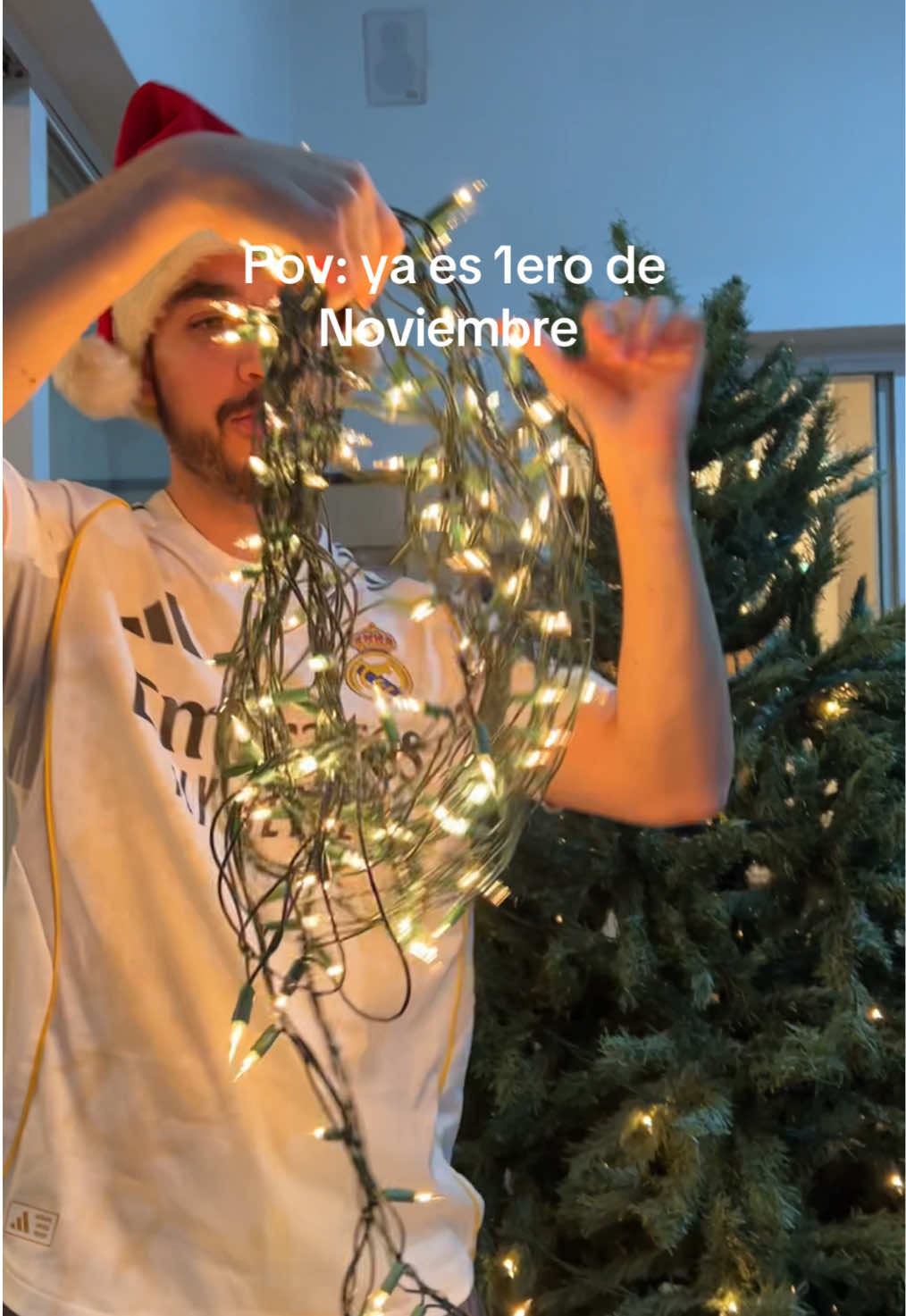 En modo navidad🎄🤪 #fyp #tiktokmexico #navidad2025 #vibes #firstofthemonth 