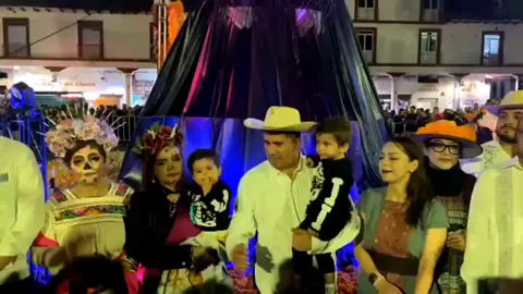 asecinan a presidente de uruapan #michoacan #uruapan #tristeza #virala 