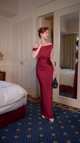 Christmas is coming — and every shade of red tells a different story. Which one will you wear to shine this season? ❤️