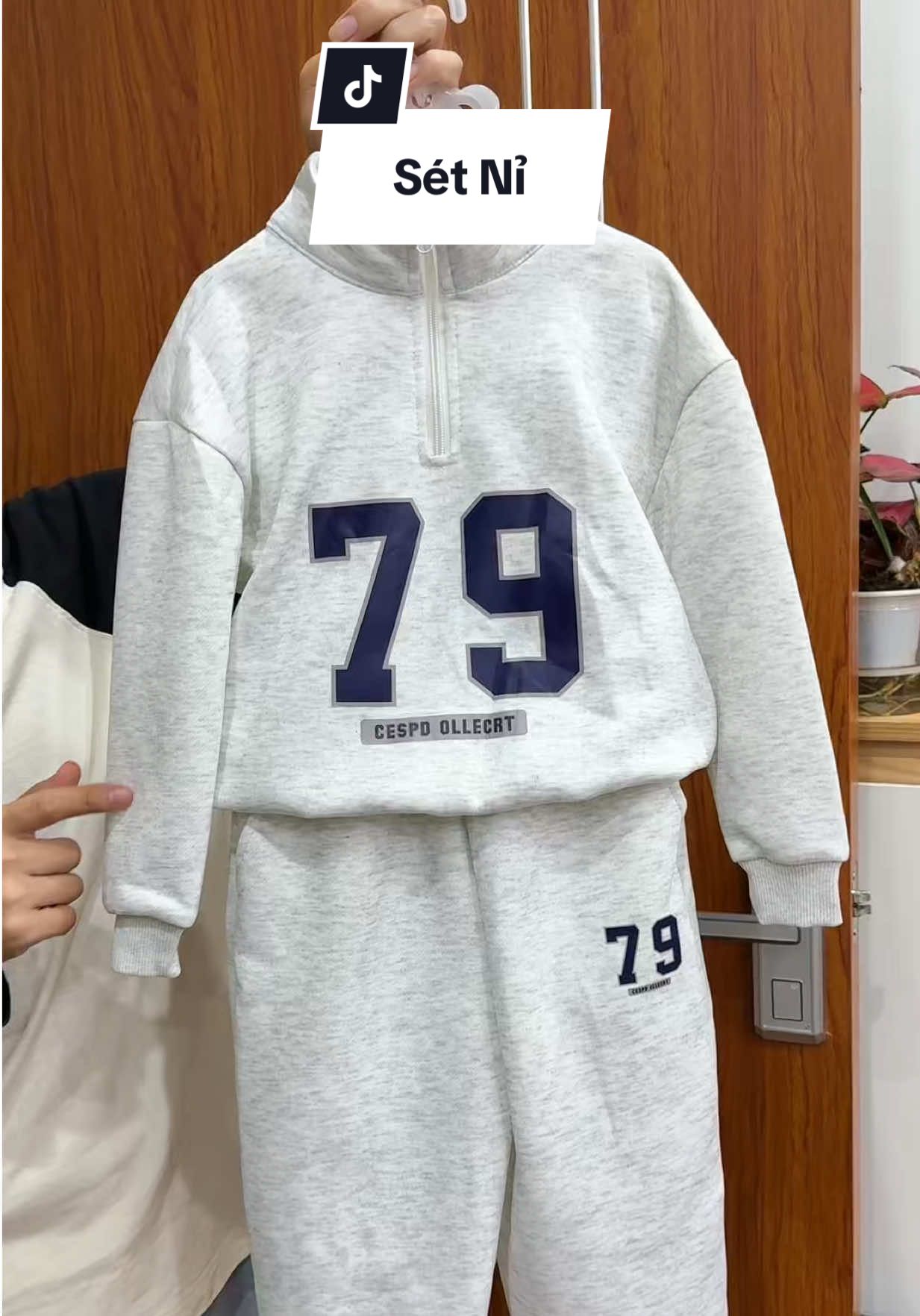 Đẹp lắm các mom ạ #haohomhinh #quanaotreem 