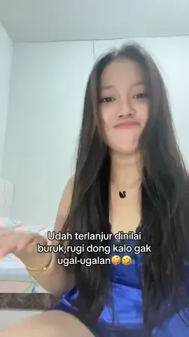 Harus petantang petenteng nda sii wkwkkw🤪