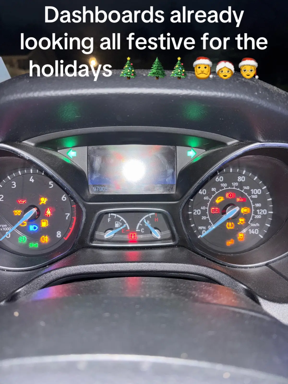 Hehehehe #christmas #ear 