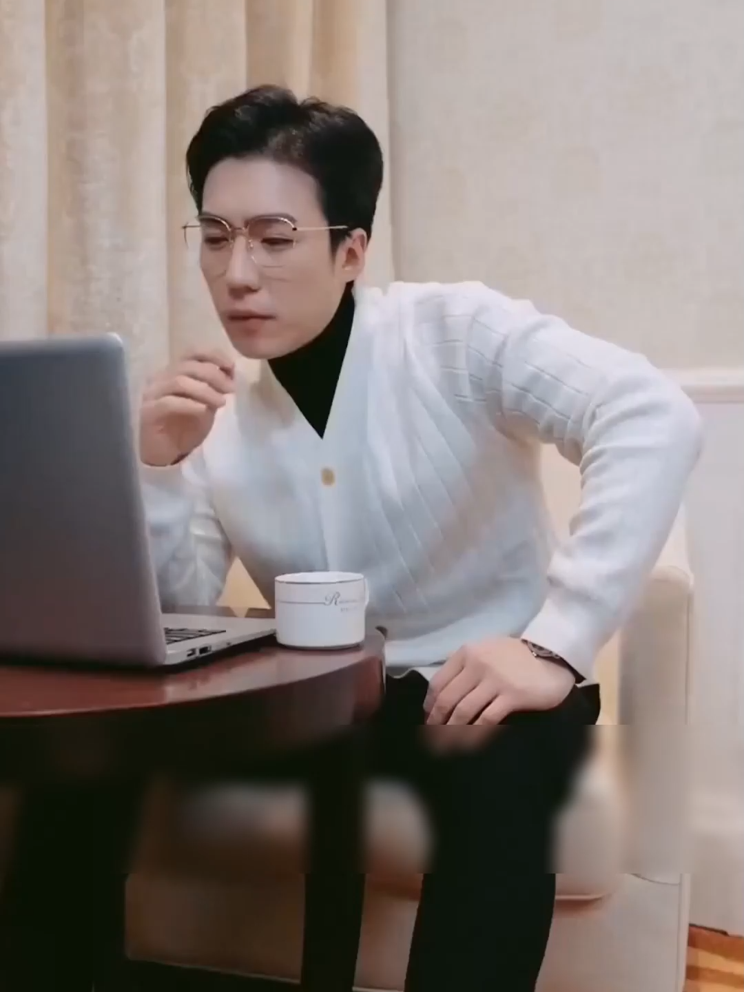 El plan del esposo #spain #foryou #peliculas #parati #viral_video