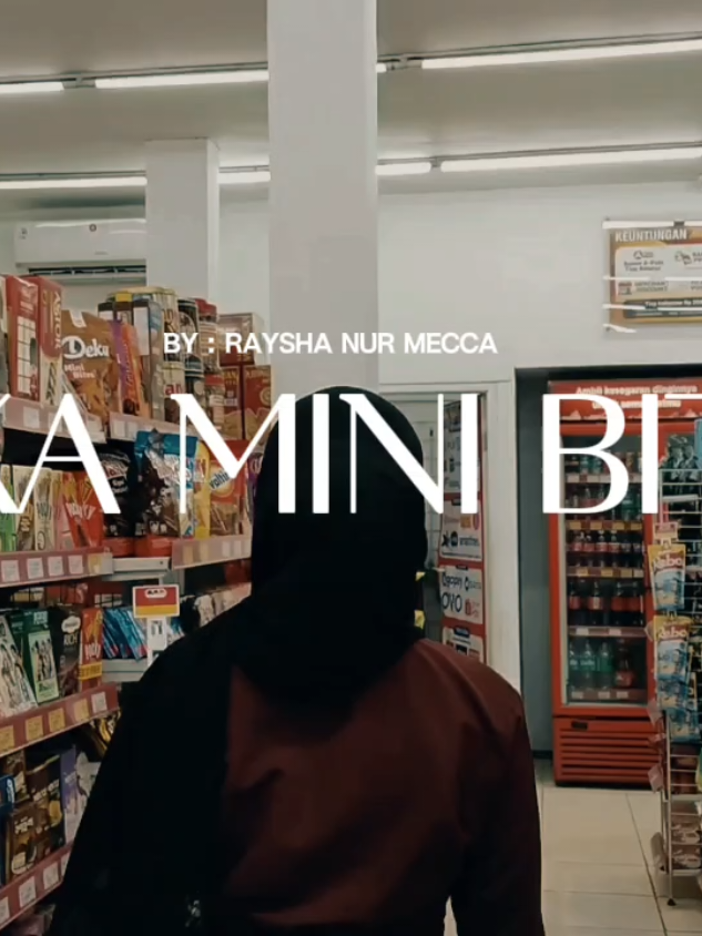 dan sungguh, dari banyaknya cemilan yang kutemui, mataku selalu tertuju untuk melihat #dekaminibites 